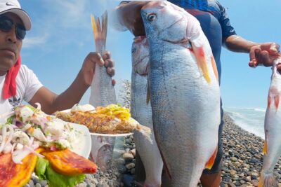 Pescadores mostrando grandes peces recién capturados y un plato de ceviche J90lePujqRQ