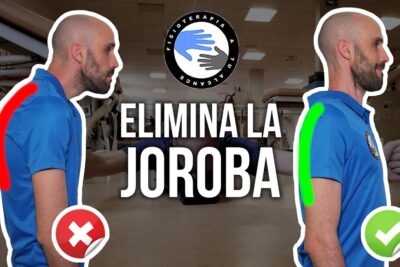 Hombre en camiseta azul mostrando postura encorvada y postura corregida con indicadores rojo y verde